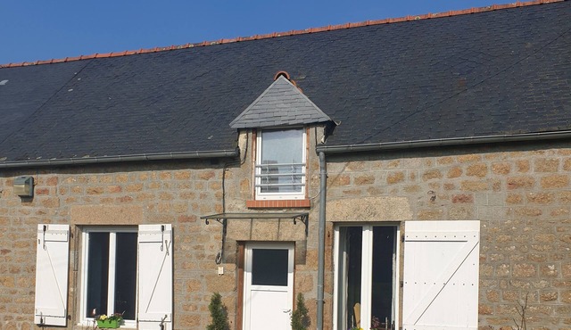 Rural Cottage in Mayenne