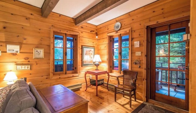 Rustic chalet in Mont-Blanc, lakeside, 4 bedrooms in Mont-Blanc