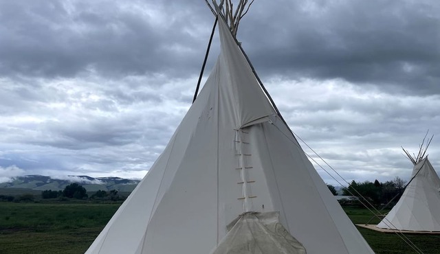 Rustic Elegance: Tipi Glamping by Wind River Mountains in Fort Washakie