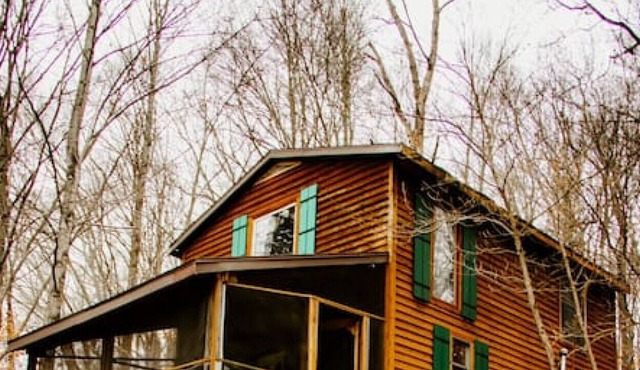 Rustic & Secluded Log Cabin on 86 Acres!