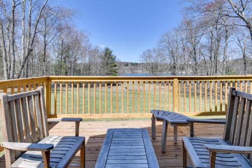 Shared Fire Pit & Kayaks: Catskills Lake Retreat! in Ellenville
