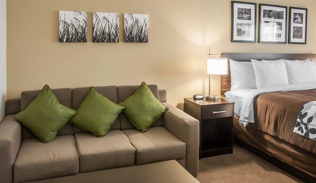 Sleep Inn & Suites Devils Lake