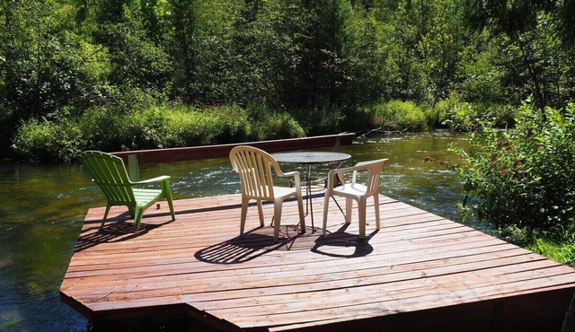 Sleeping Bear Riverside Cabins - Cabin #4 in Honor