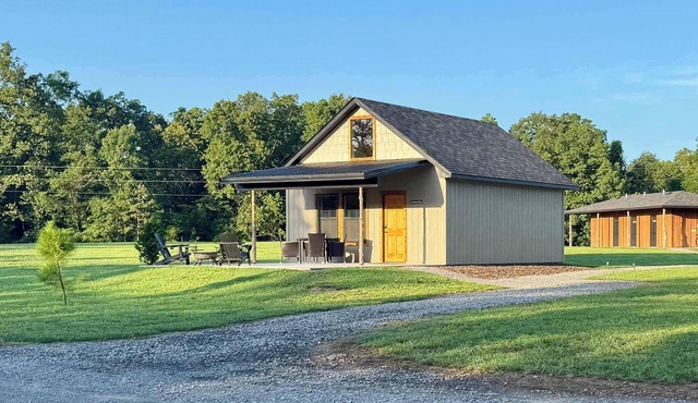Southern Pine Cabin @ The River Bluff Cabins