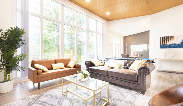 Spacious Open Concept Home [5 Bdrm/4 bath] in Markham