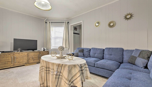 Springfield Vacation Rental: 1 Mi to Downtown in Springfield