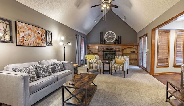 Suburban Farmhouse w/Match Soccer Vibes