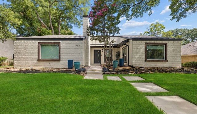 TCH - Spacious 4 bed/3 bath in Dallas with Yard