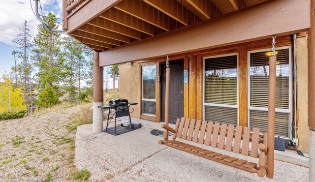 The Cozy Cub | Pool | Hot Tub | Snowmobiling