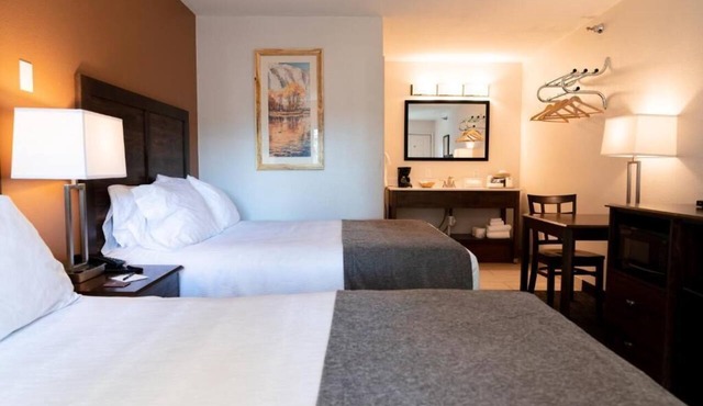 The Riviera Motor Lodge
