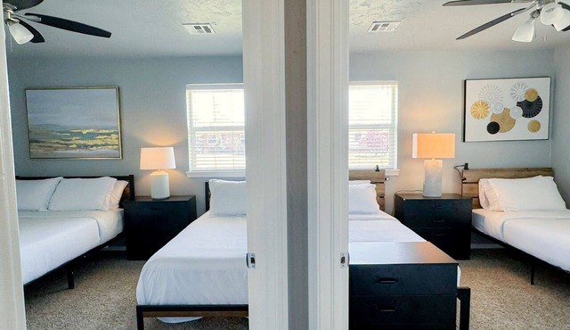 This guest suite is a 3 bedroom(s), 2 bathrooms, located in Oklahoma City, OK.
