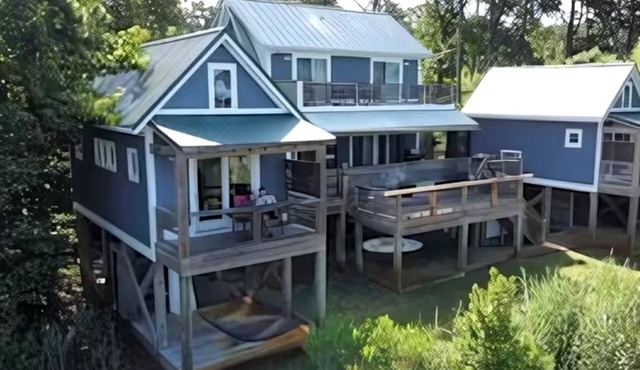 Unique Soundfront Rental Set in Kitty Hawk Woods Coastal Preserve of North Carolina