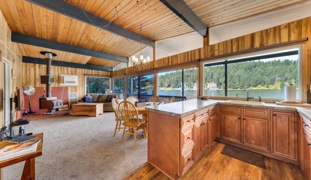 Waterfront Cabin w/Private Beach & Dock