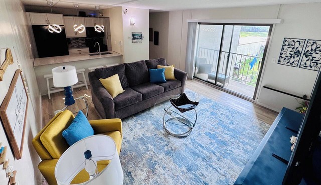 Welcome to your ultimate Clear Lake Get away!