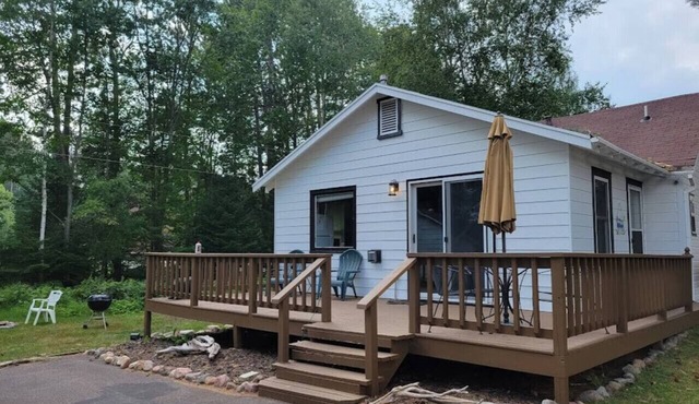 Whispering Pines Cabin