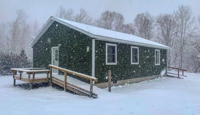 Yooper Outdoors 906 Cabin