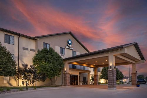 Edge Inn 
