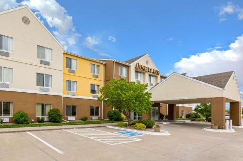 Quality Inn 