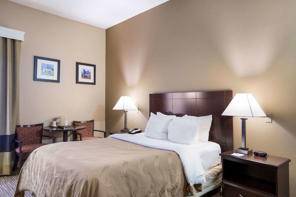 Photo of Bedroom in Kansas City