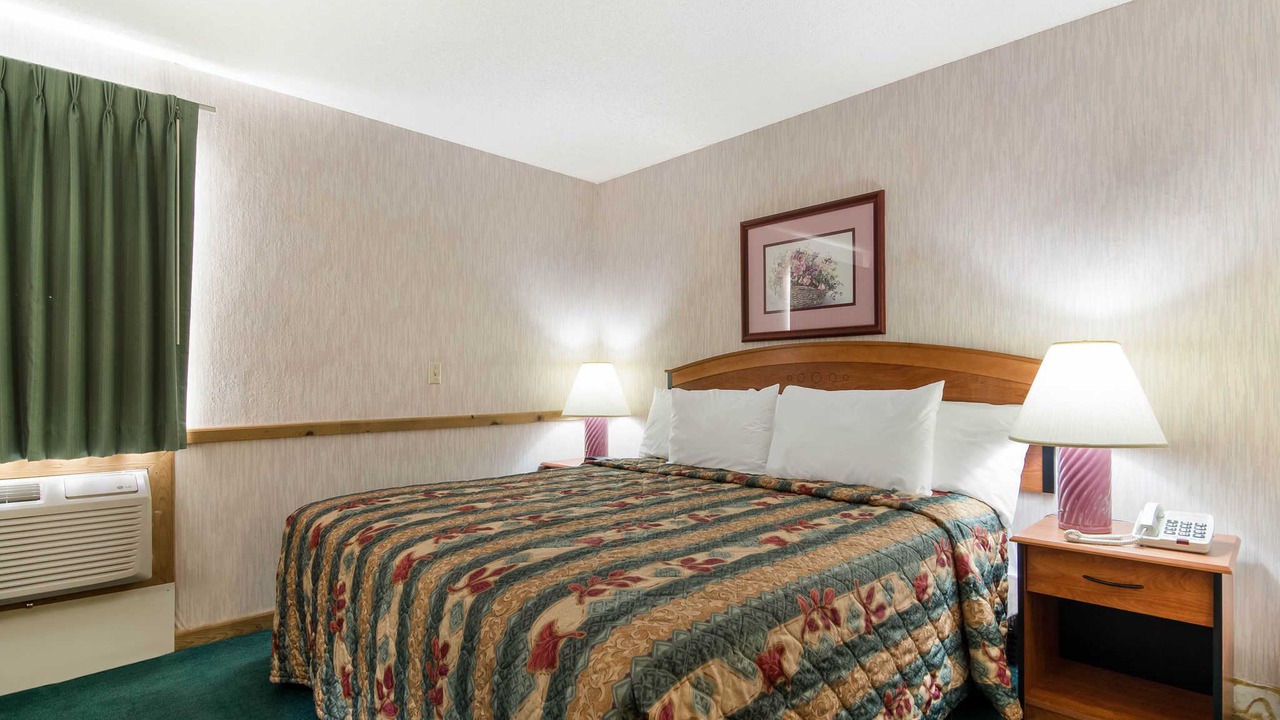 Photo of Bedroom in Emporia