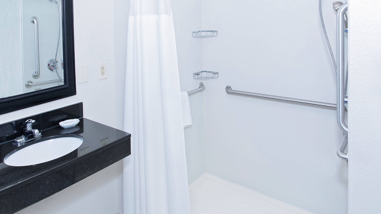 Photo of Bathroom in Hays