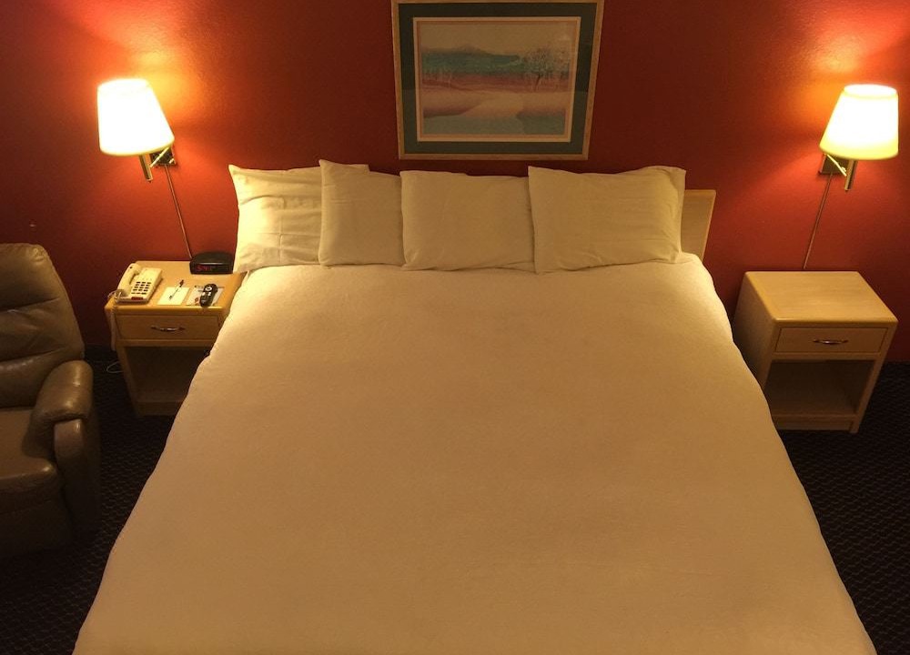 Photo of Bedroom in Garden City