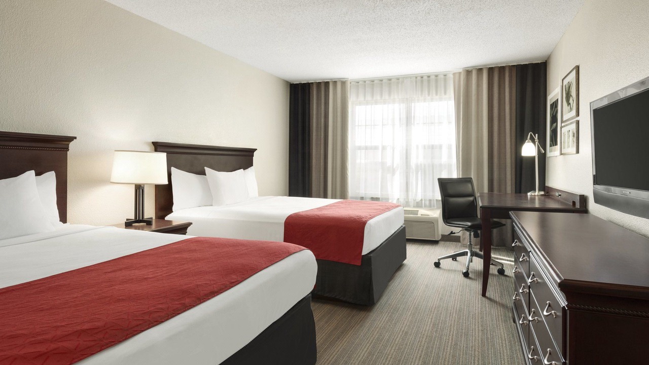 Photo of Bedroom in I-435 West KC-KS