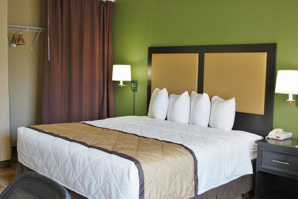 Photo of Bedroom in Overland Park