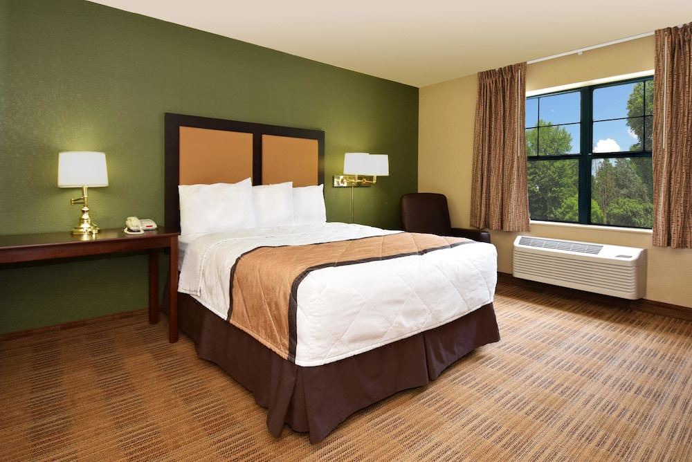 Photo of Bedroom in Sandy