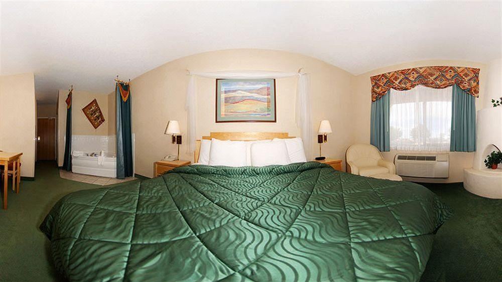 Photo of Bedroom in Pueblo West