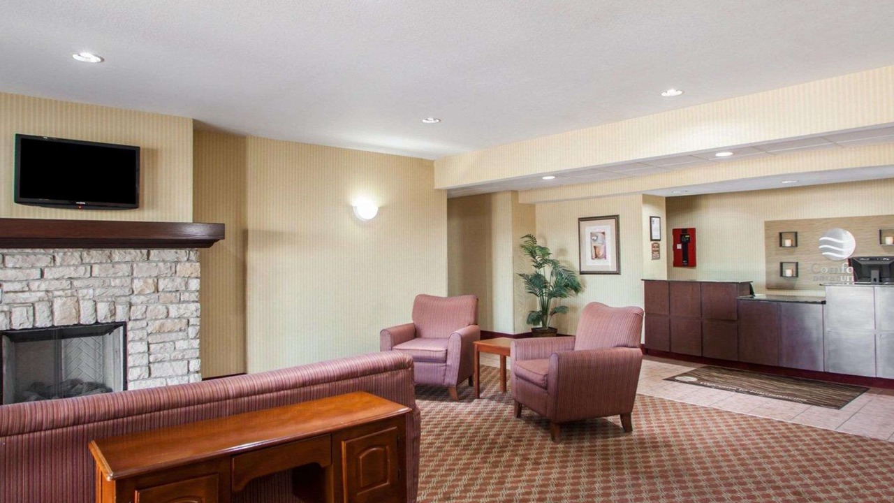 Photo of Livingroom in Harrisonville