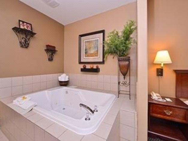 Photo of Bathroom in Garden City
