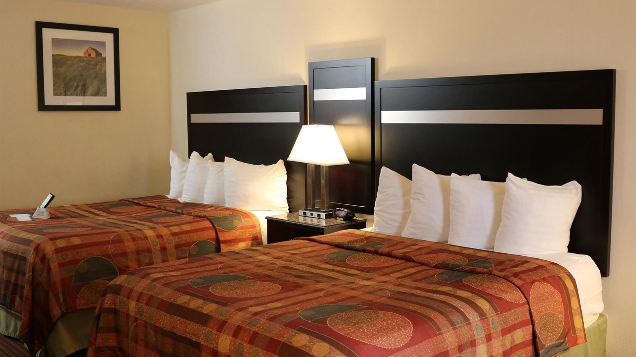 Photo of Bedroom in Parsons