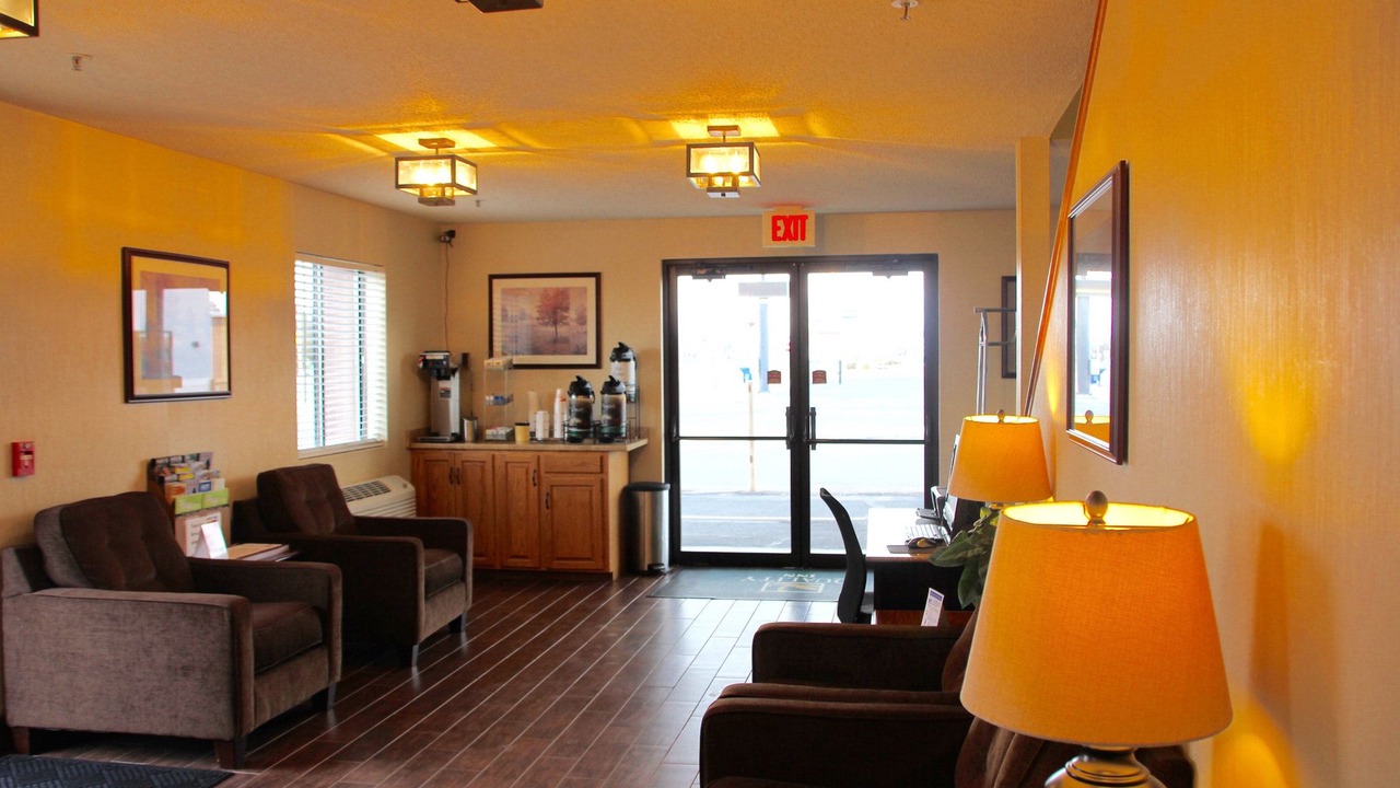 Photo of Livingroom in Hays