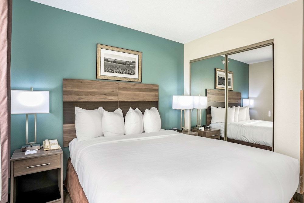 Photo of Bedroom in Cedar Rapids