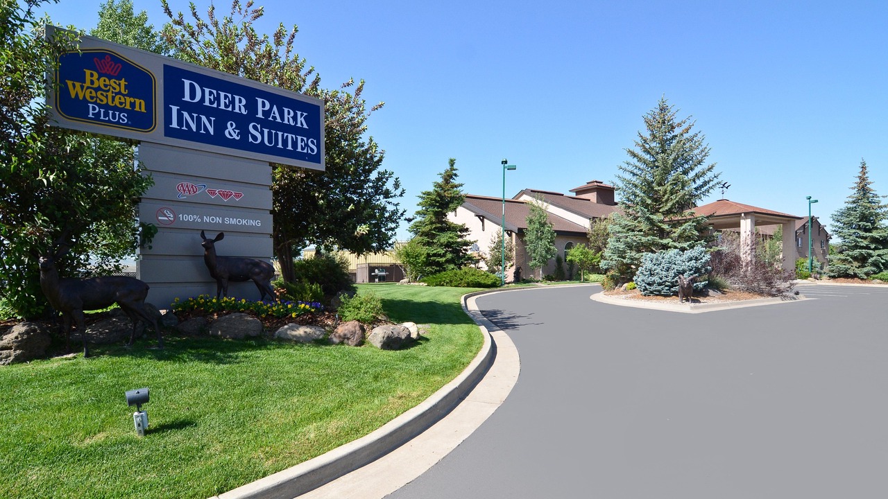 Photo of Buildings in Craig
