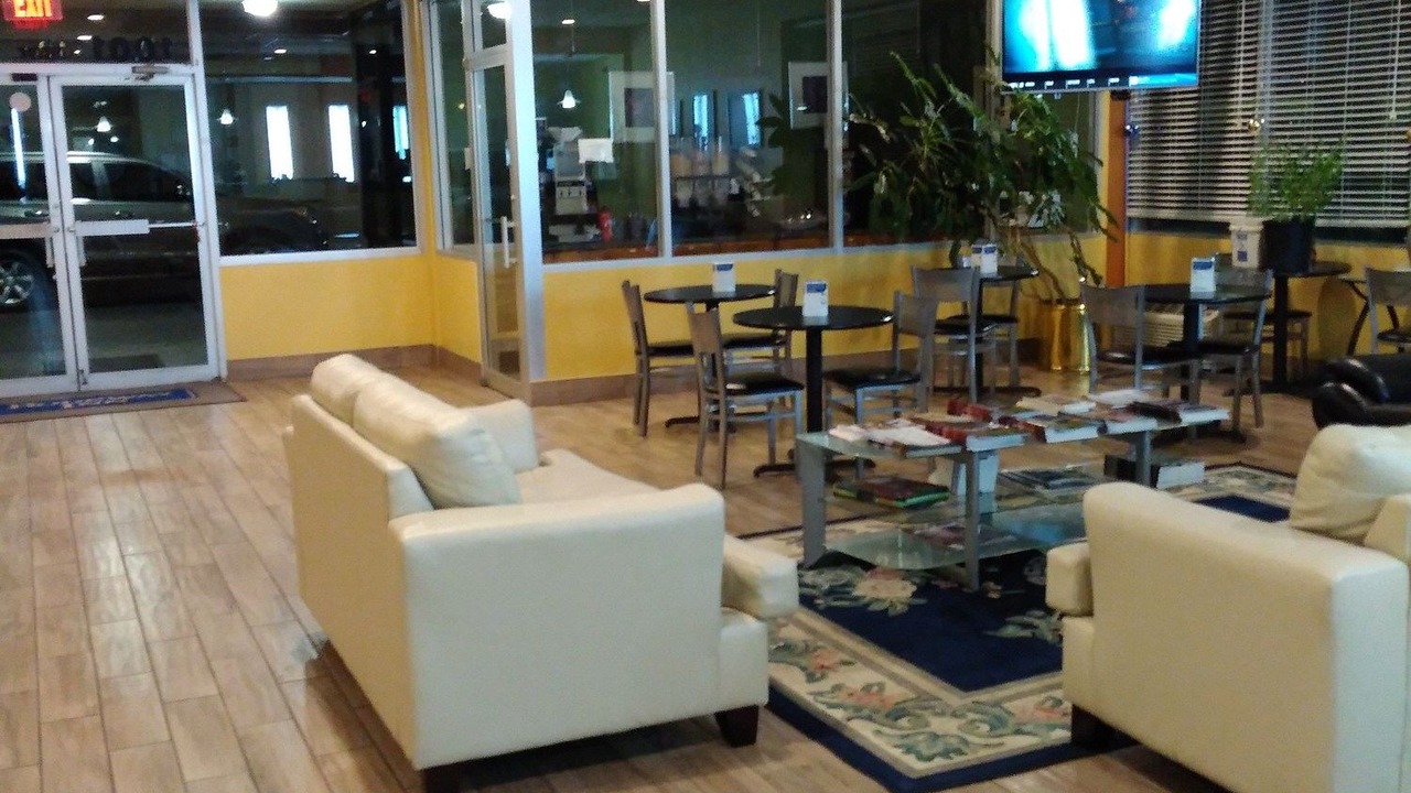 Photo of Livingroom in Junction City