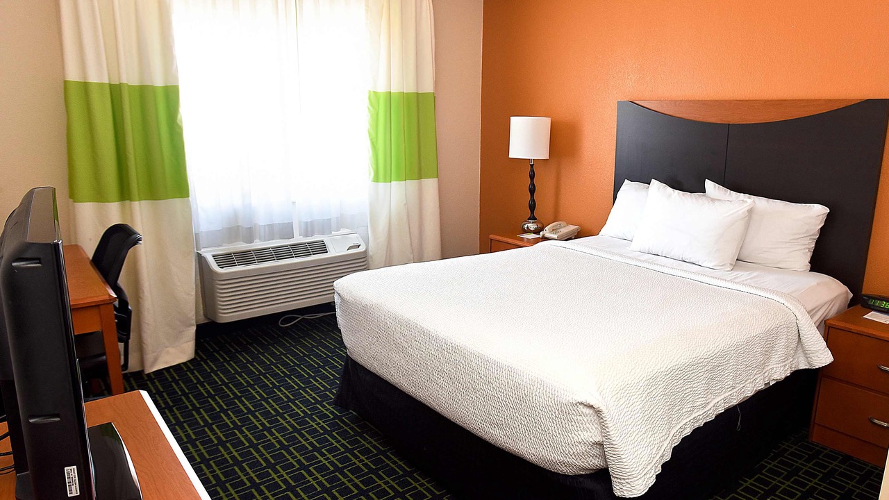 Photo of Bedroom in Southwest Topeka