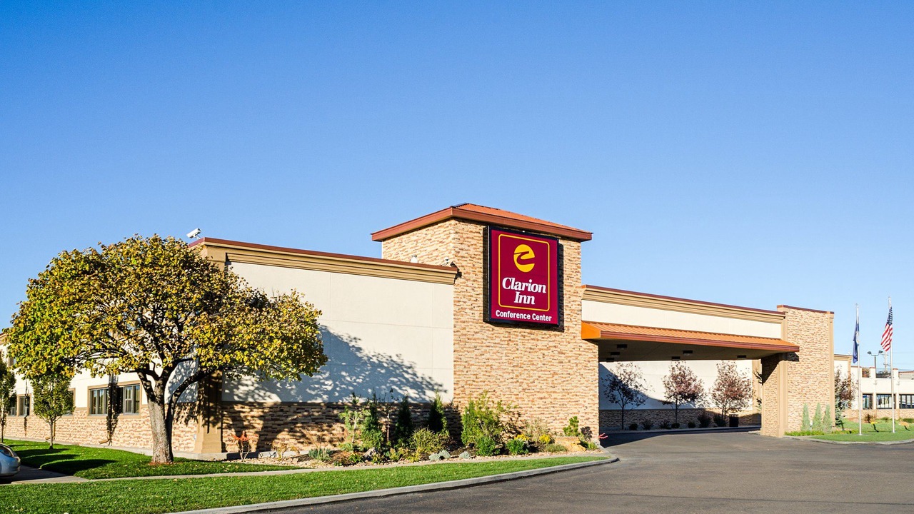 Photo of Buildings in Garden City