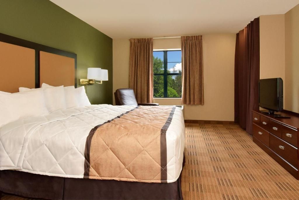 Photo of Bedroom in South Kansas City