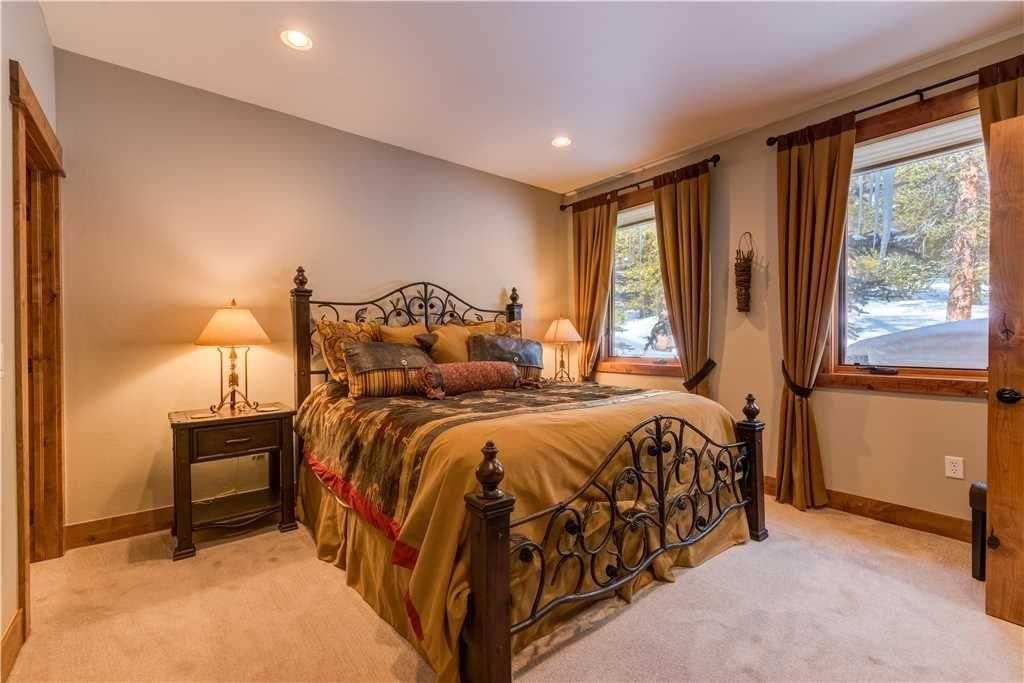 Photo of Bedroom in Woodmoor