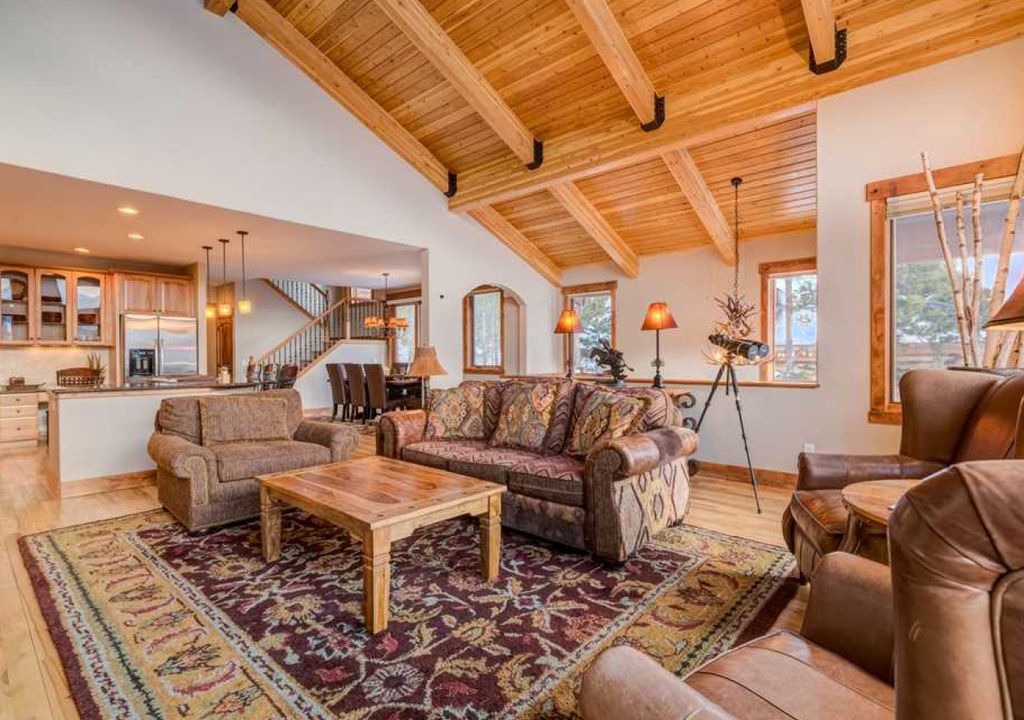 Photo of Livingroom in Woodmoor