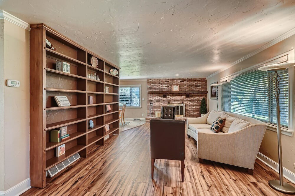 Photo of Livingroom in Foxfield