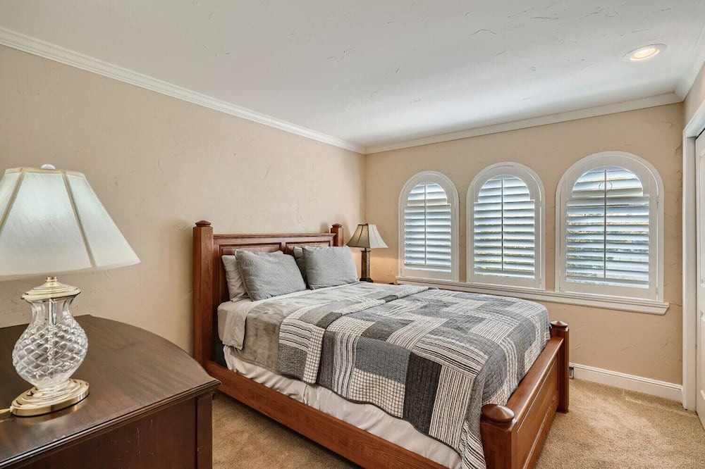 Photo of Bedroom in Foxfield
