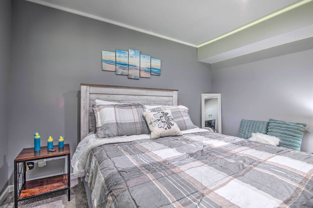 Photo of Bedroom in Topeka