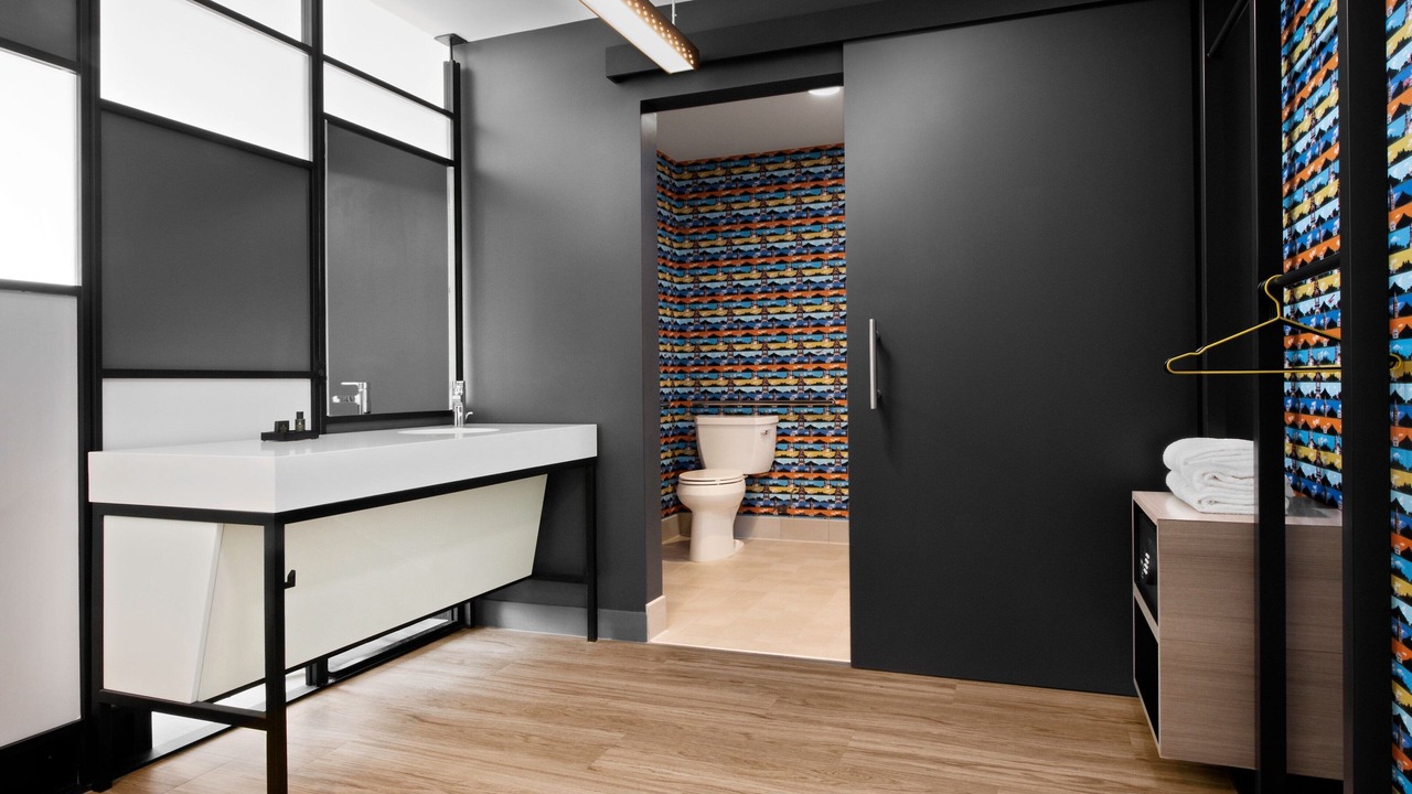 Photo of Bathroom in Country Club Plaza Area