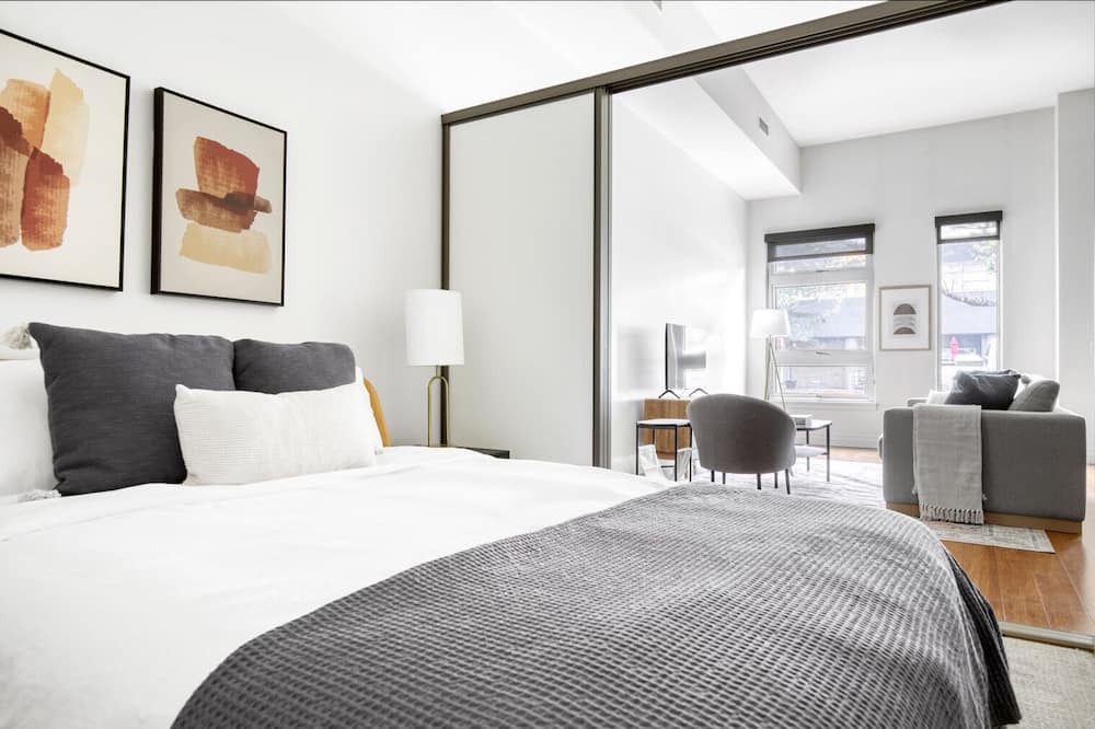 Photo of Bedroom in Speer
