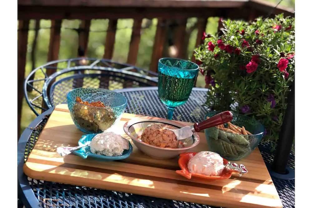 Photo of Patio Balcony in Eucha