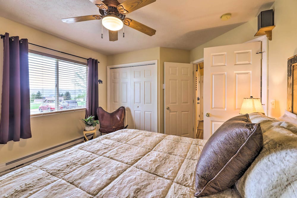 Photo of Bedroom in Star Valley Ranch