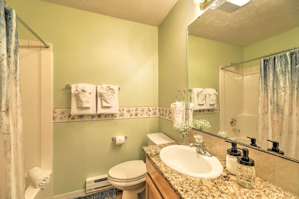 Photo of Bathroom in Star Valley Ranch